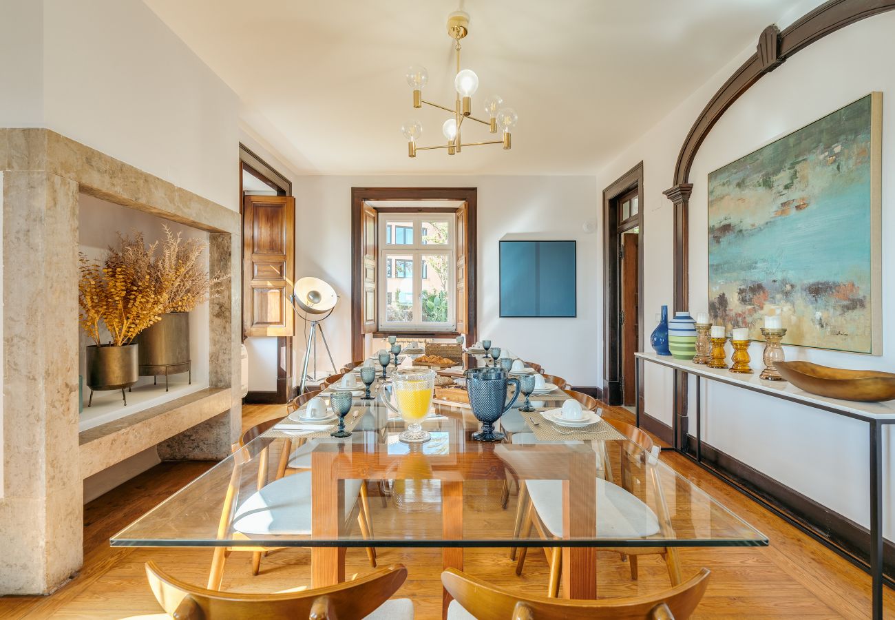 Villa in Cascais - Blissful Seafront