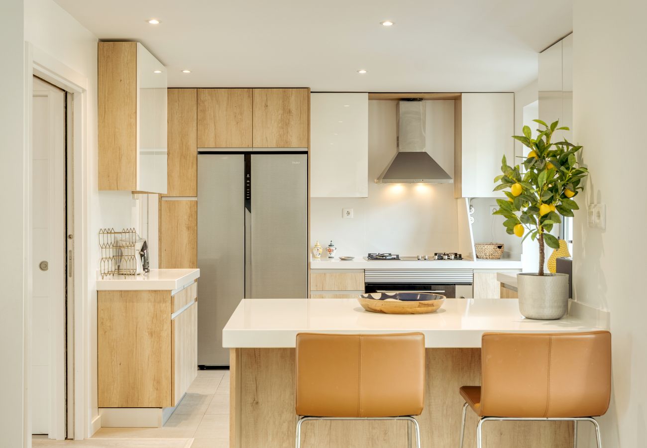 Villa in Lisbon - Blissful Restelo