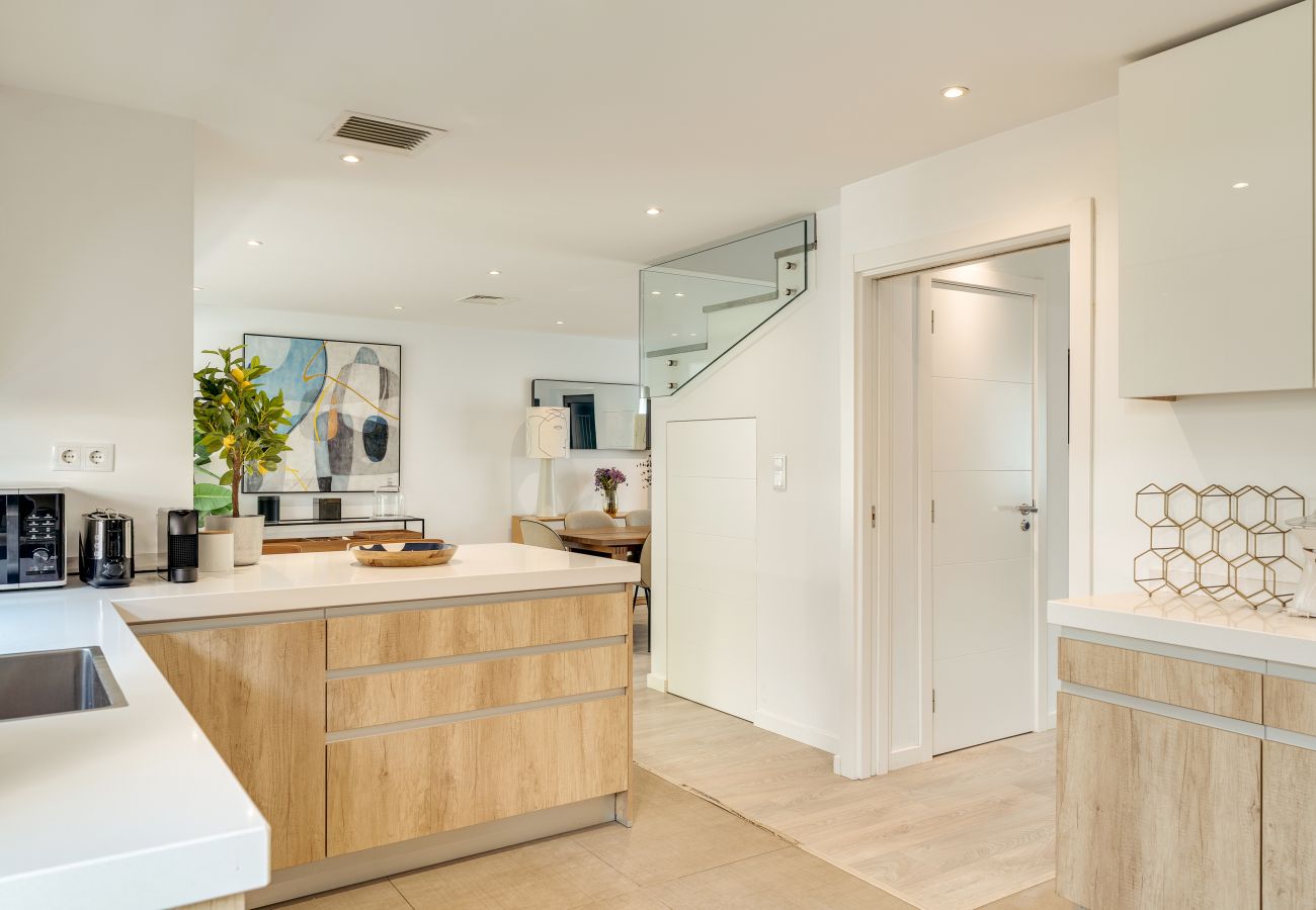 Villa in Lisbon - Blissful Restelo