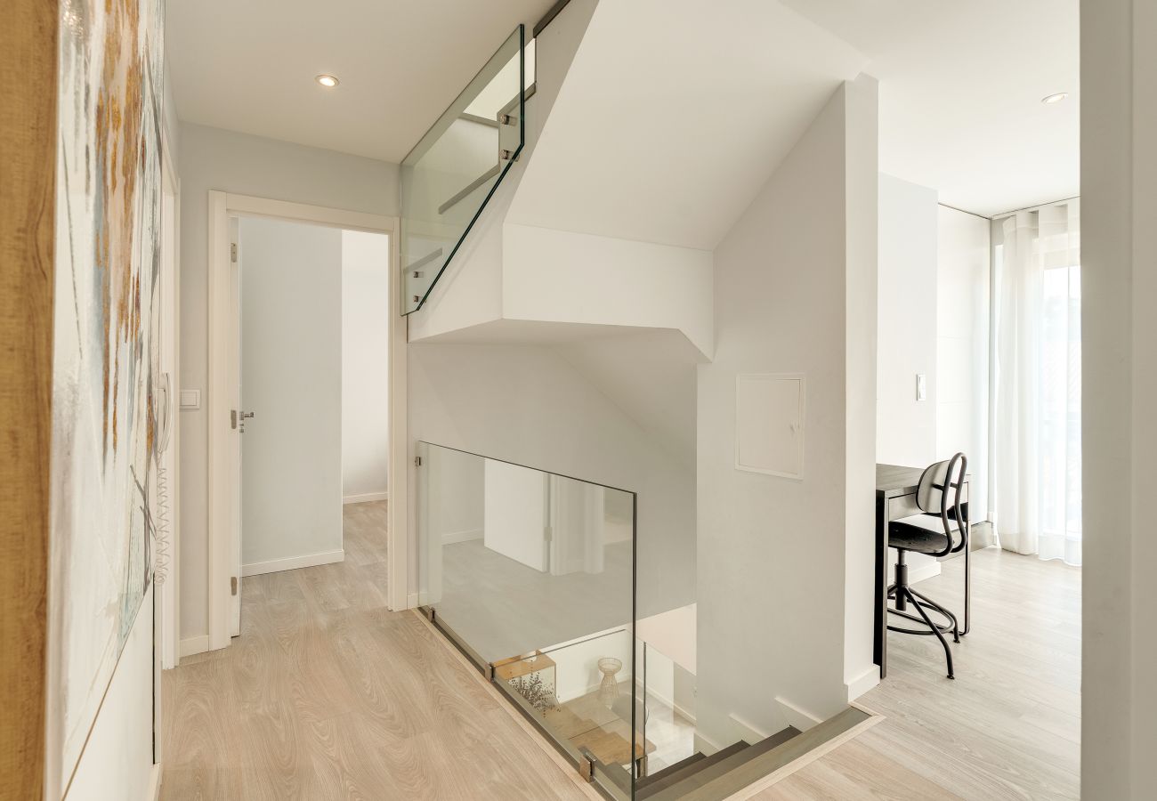 Villa in Lisbon - Blissful Restelo