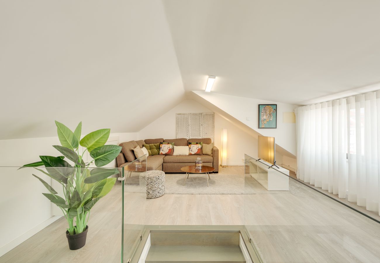 Villa in Lisbon - Blissful Restelo