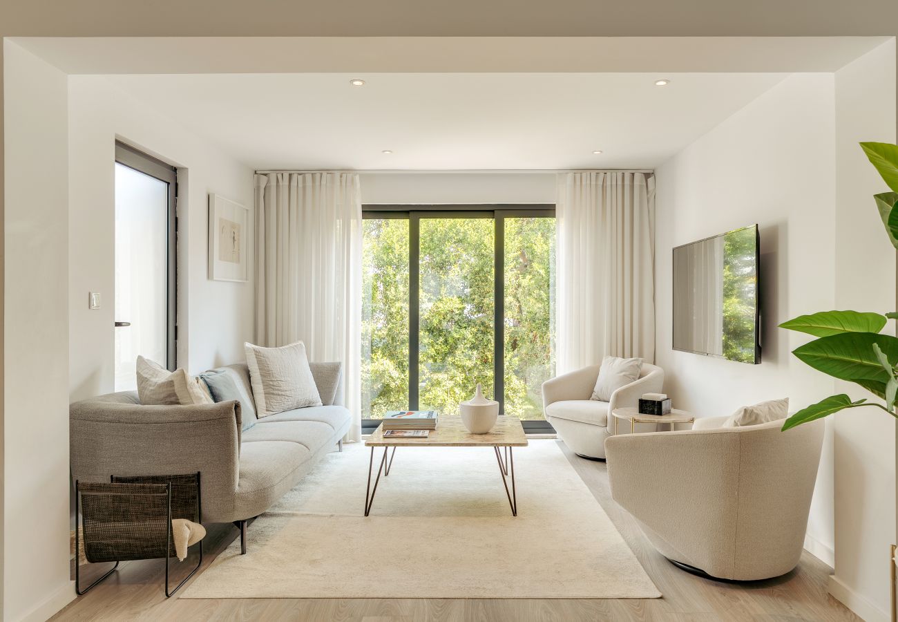 Villa in Lisbon - Blissful Restelo